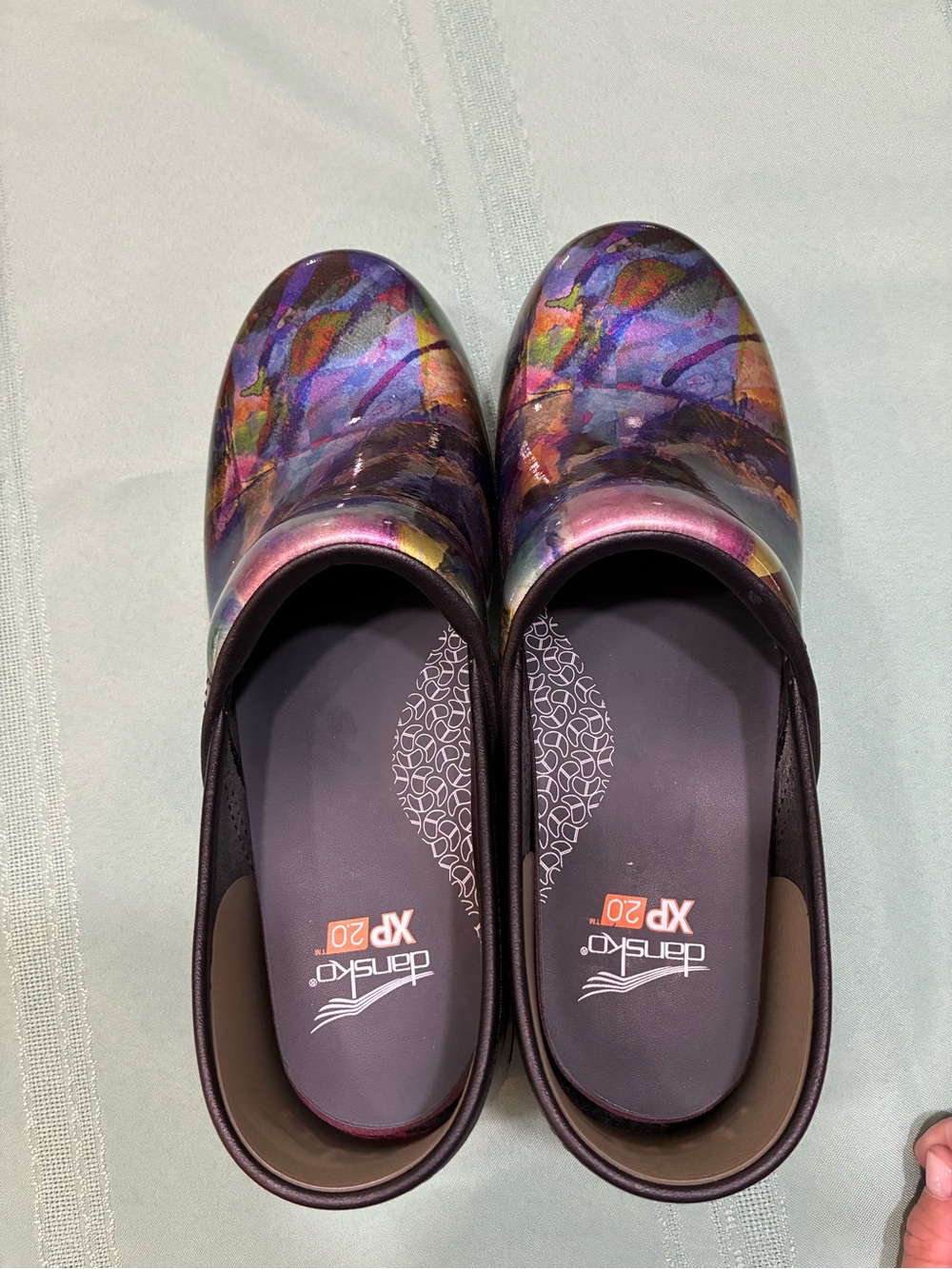 Colorful Abstract Printed Women's Clogs - Picture 3 of 5